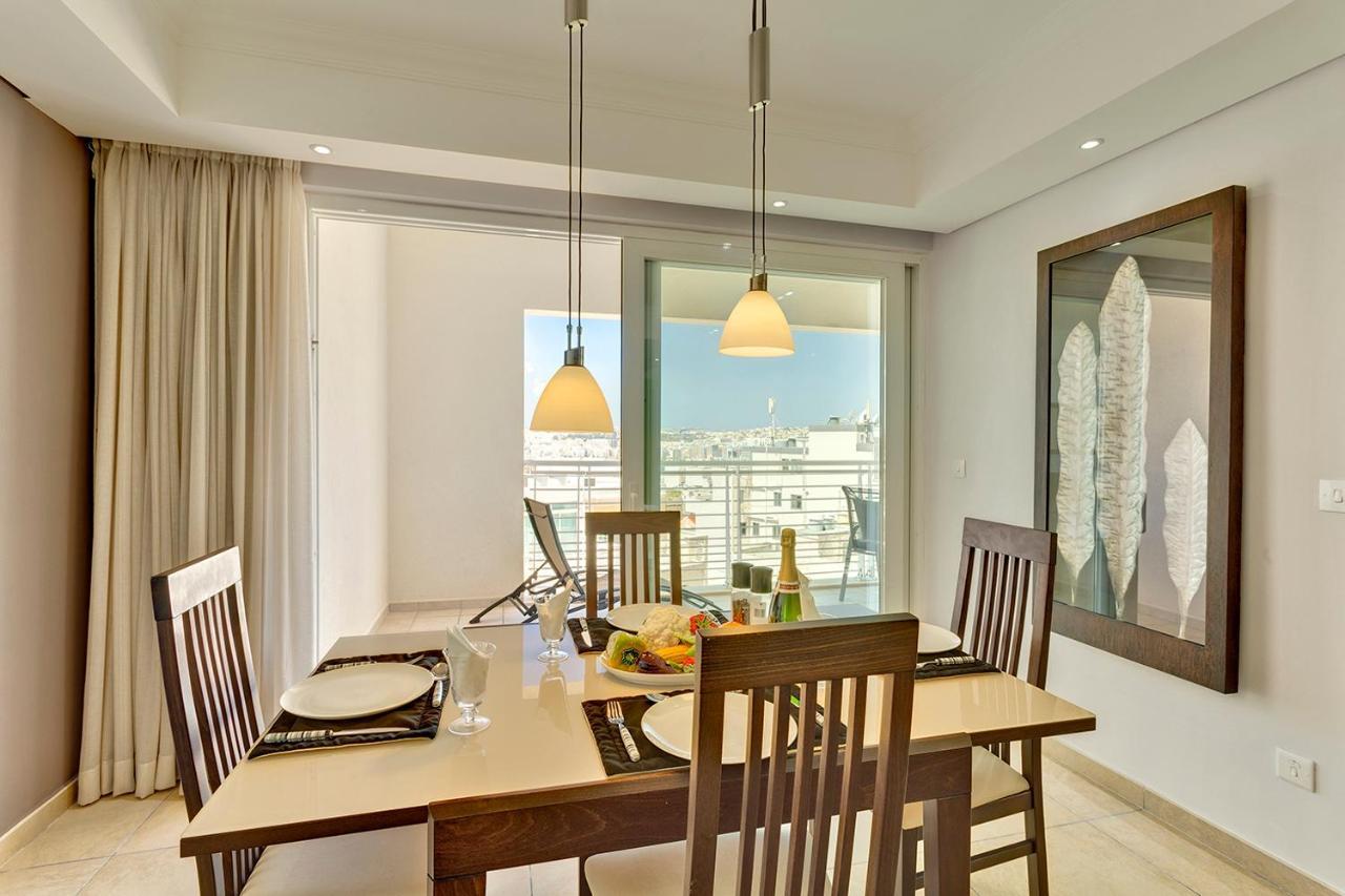 Luxury Apartment Inc Pool & Views スリーマ エクステリア 写真