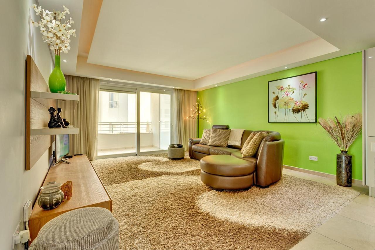 Luxury Apartment Inc Pool & Views スリーマ エクステリア 写真